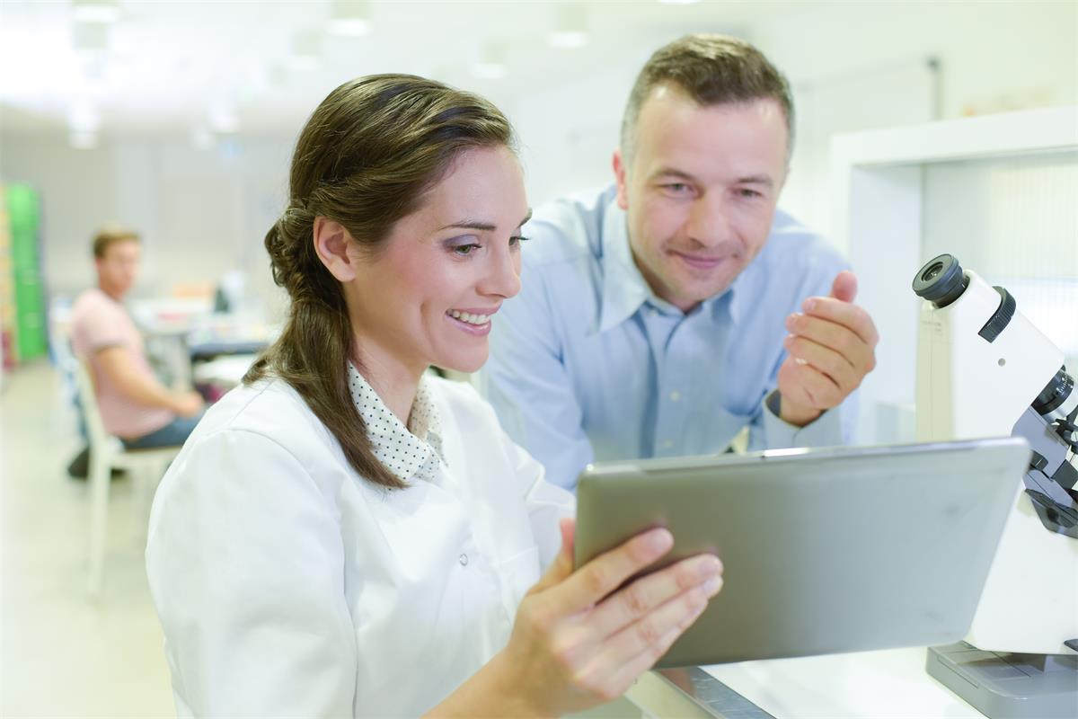 The Role of the Field Application Specialist Your Partner in the Lab!